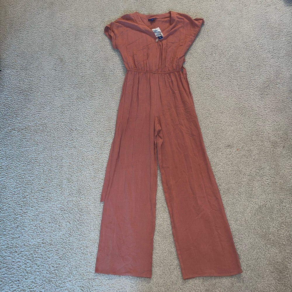 BRAND NWT Apt. 9 Dark Orange Long Romper size S - Picture 2 of 16